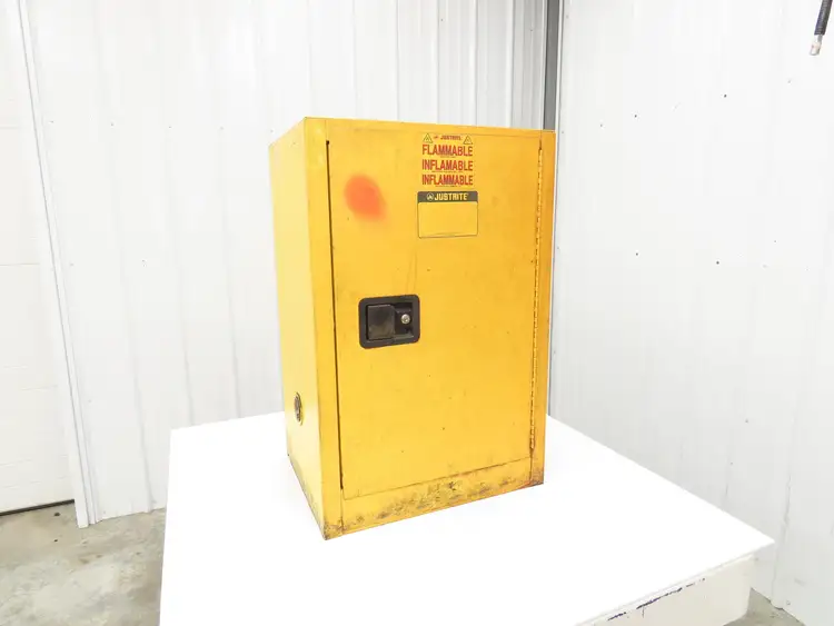 Used JUSTRITE _UNKNOWN_ Biological Safety Cabinets | Arrow Industrial #618106