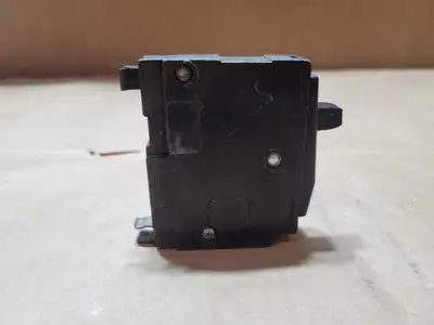 Used SQUARE D QO115 Switchgears British Columbia CA | Lenmark #1438661