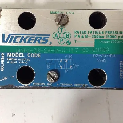 USED VICKERS DG4V3S2AMUHL760EN490