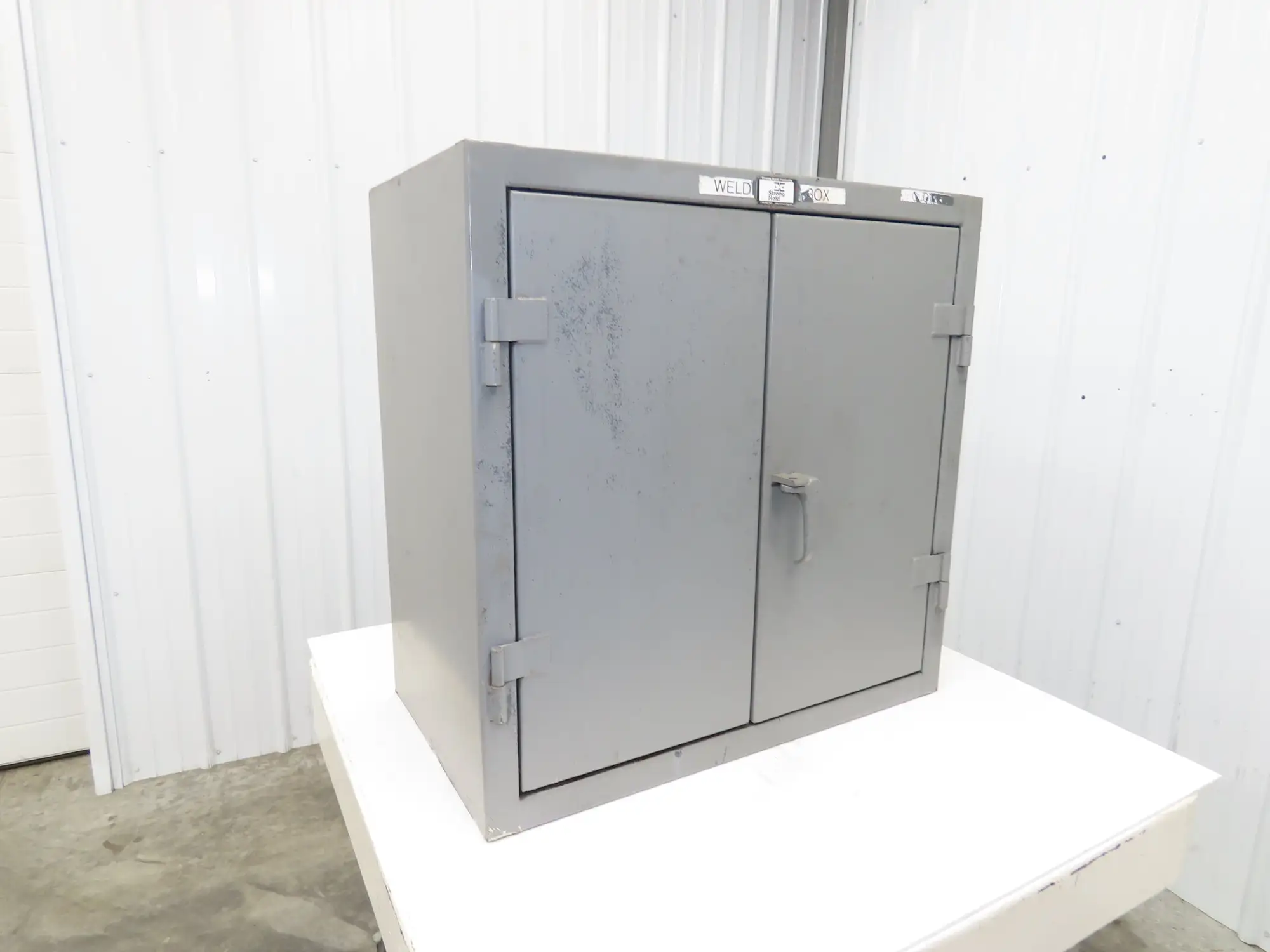 Strong Hold Extreme Duty 12 GA Counter-Height Cabinet 2 Shelf 36x20x36"
