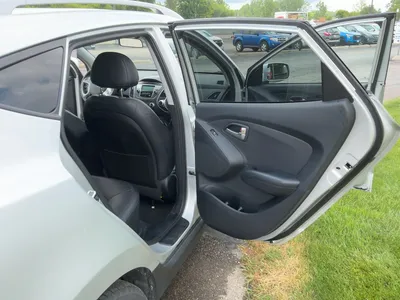 USED 2011 HYUNDAI TUCSON