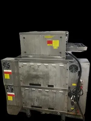 MIDDLEBY MARSHALL CTXS WOW 2 TOP, DZ 331 BOTTOM 2 GAS PS636G-2 TRIPLE STACK PIZZA OVENS,