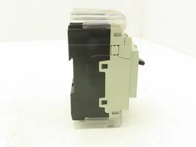 Fuji BW100AAG-3P100 3-Pole Auto Circuit Breaker 100A 500V 3Ph Molded Case