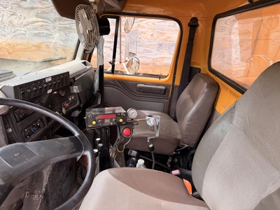 Used 1999 INTERNATIONAL 2674 6X4 Dump trucks Michigan US | Miedema Asset Management Group #1456830