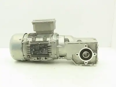 Lenze M55AP080M045E00UT Gearmotor 10.4 Ratio .75kw 230/460V 168rpm Hollow Shaft