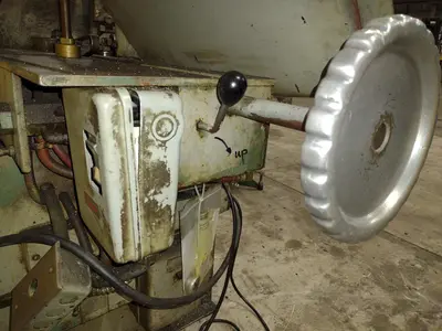 22" X 32" W.F. WELLS HORIZONTAL BANDSAW. STOCK #0133025
