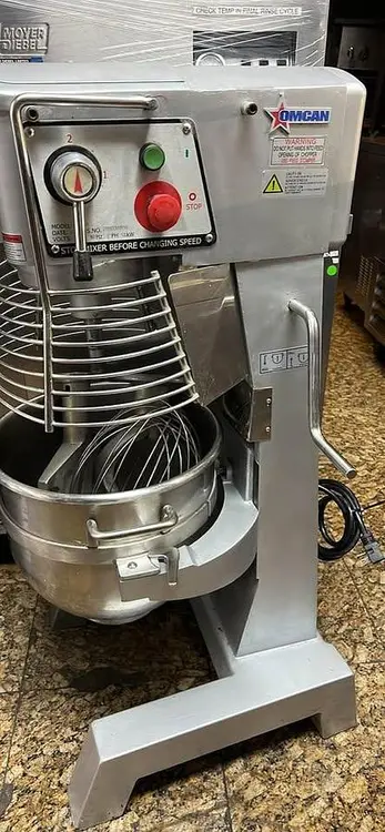 Used OMCAN 30 QUART Planetary Mixers British Columbia CA | Surrey Food Equipment #435649