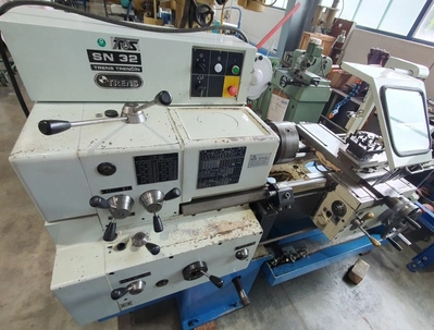 TOS TRENCIN (TRENS) Centre Lathe (2002), in very good used condition