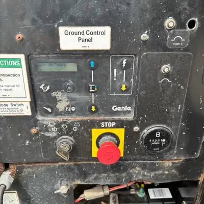 USED 2014 Genie GS-5390 RT