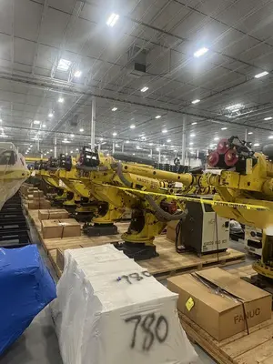 Used 2014 FANUC M900IA/400L Robots Michigan US | Aucto #1306809