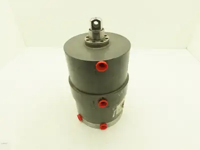 Used MILCO _UNKNOWN_ Pneumatic Cylinders | Arrow Industrial #612247