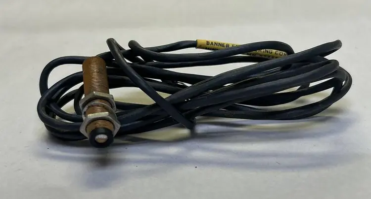 Used BANNER PT400 Sensors | Surplus Asset Holdings #1206663
