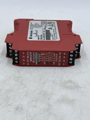 Used ALLEN-BRADLEY ALLEN-BRADLEY 440R-N23132 SER C Relays & Switches | ND Industrial Surplus #1214397