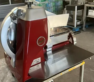 USED BERKEL 330M