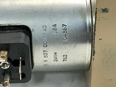 USED BOSCH 0 810 001 825