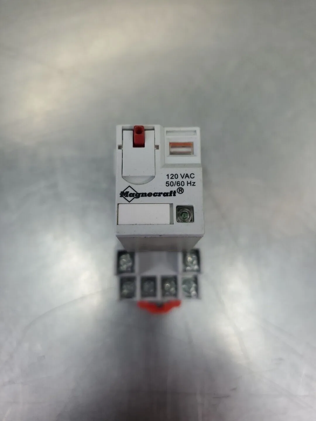 Magnecraft 782XDX2M4L-120A Relay w/ Magnecraft 70-461-1 Base. 4D-33