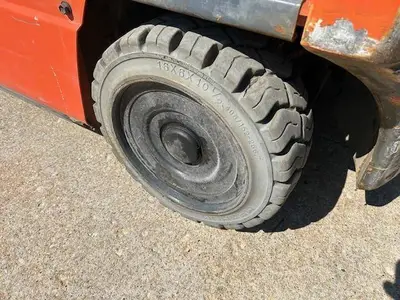 Used TOYOTA 8FBCU30 Misc Forklifts Illinois US | Somerset Equipment Sales #1542942