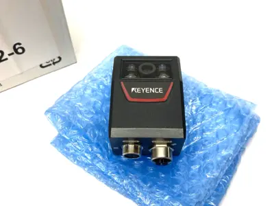 New | in-Stock KEYENCE SR-751 Barcode Scanners Michigan US | Maverick Industrial Sales #1460923