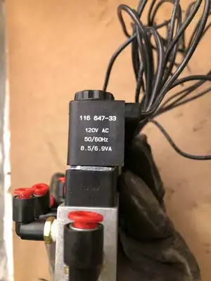 ARO CAT10B-000-N 10 Station Pneumatic Valve Manifold 0-115 PSI/0-150PSI