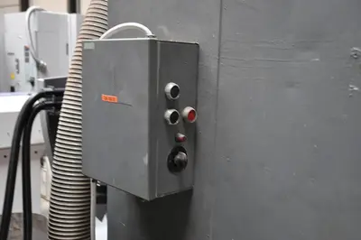 USED DCE DUST EXCTRACTION UNIT