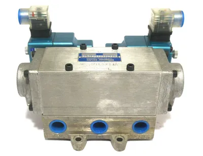 NEW OILGEAR 142-445-555-104 VALVE VL802872 142445555104