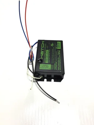 USED HATCH LIGHTING LV60-24N-UNV