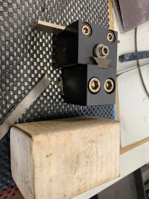 2011 HARDINGE QUEST CHNC-42 SP CNC Lathes | PM Machines (3)