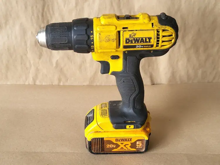 Used DEWALT DCD771 Power & Hand Tools (Misc) British Columbia CA | Lenmark #278924