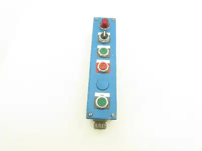 Hoffman Allen Bradley E1 800T 6-Position Enclosure Buttons Switch Light 120VAC