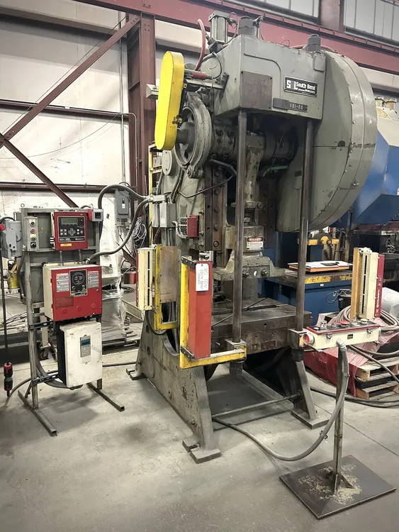Used 1981 SOUTH BEND JOHNSON SOUTH BEND JOHNSON 80 FW-AC PRESS O.B.I. Presses | Alma Machinery #899015