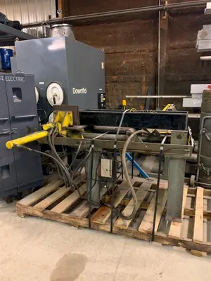 21" X 25" MARVEL MODEL #2125A-PC60 VERTICAL MITRE BANDSAW: YOBRO #24578