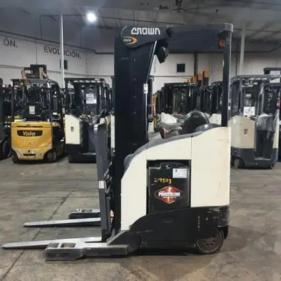 USED 2016 CROWN RR5725-45