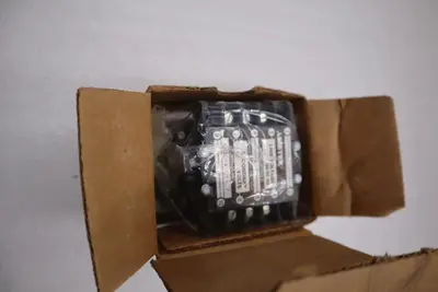Ametek B/W CONTROLS 1500-A-L1-S7-OC-X  LIQUID LEVEL CONTROL STOCK H272A