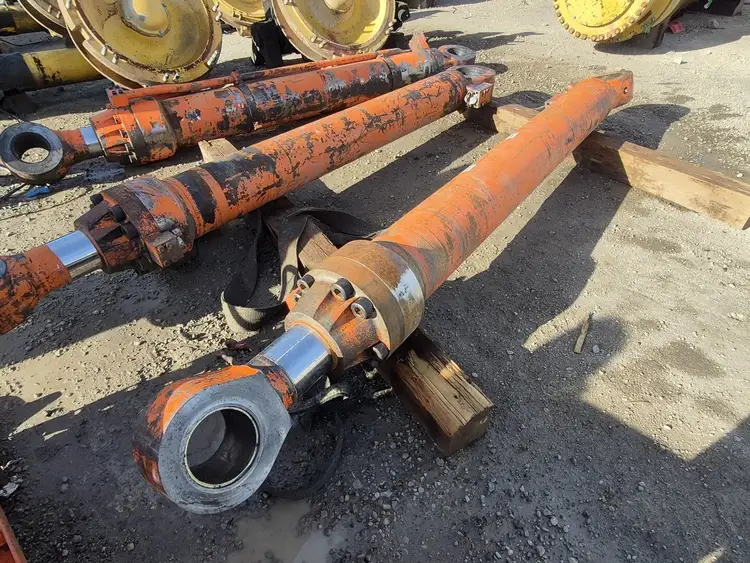 Used HITACHI 4456955 Excavators British Columbia CA | Lenmark #836581