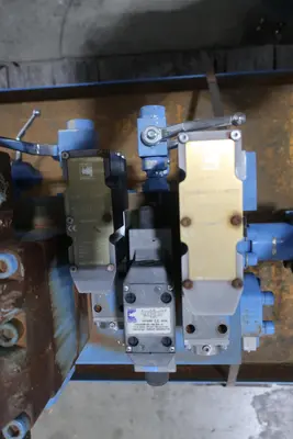 HYDRALIC FILTER ASSEMBLY