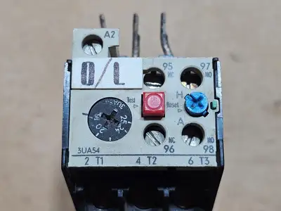Used SIEMENS 3UA5400-2C Misc Electrical & Power Parts British Columbia CA | Lenmark #1439859