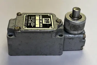 Used FURNAS 54LA4-1 Miscellaneous Equipment (Electrical & Power) | Surplus Asset Holdings #1189910