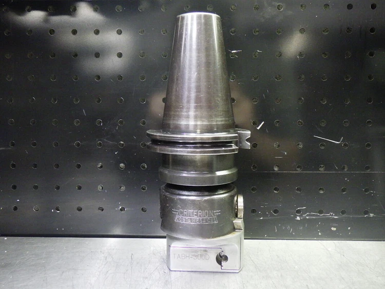 Used CRITERION _UNKNOWN_ CAT Holders Michigan US | Superior Machine & Tool Inc #861290