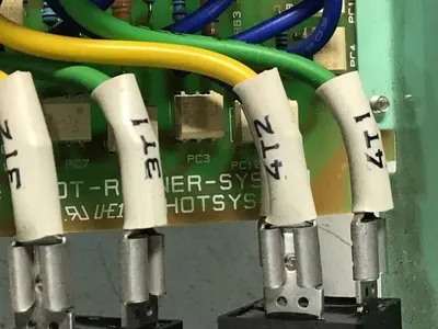 USED HOTSYS HOT-RUNNER SYSTEM