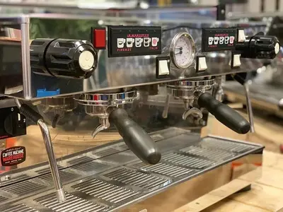 USED LA MARZOCCO LINEA CLASSIC