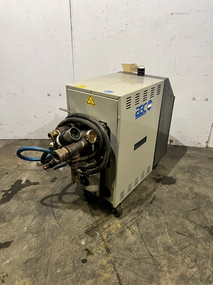 USED 2015 AEC TCU300