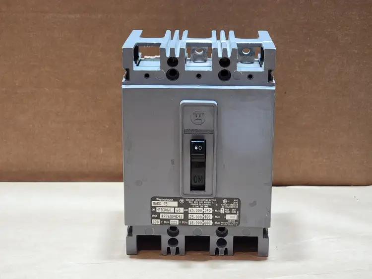 Used WESTINGHOUSE HFB3060 Switchgears British Columbia CA | Lenmark #835592
