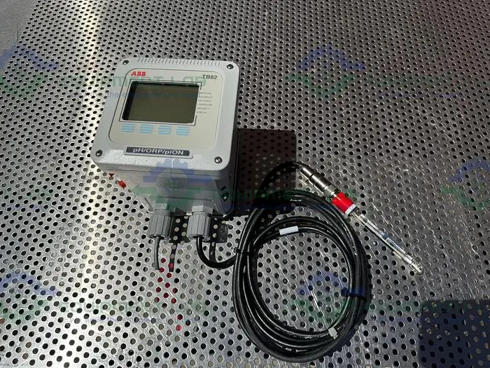 Used ABB TB82PH1010010 CONDUCTIVITY TRANSMITTER 4-20 MA W/ SENSOR Misc Electrical & Power Parts | Equipment Lab #486542