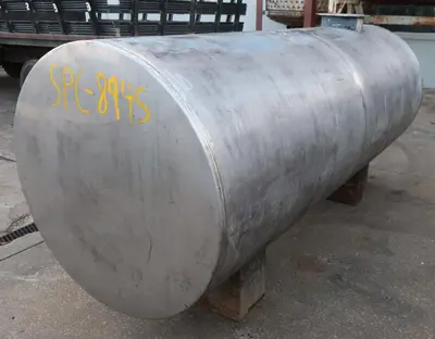 SPC8945  Tank 700 gallon horizontal tank, Stainless Steel