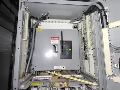 2000 Amps, 4760 Volts, 3 Phase Switchgear Unit