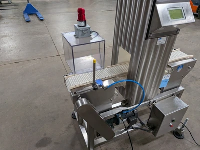 USED 2003 LOMA SENTRY