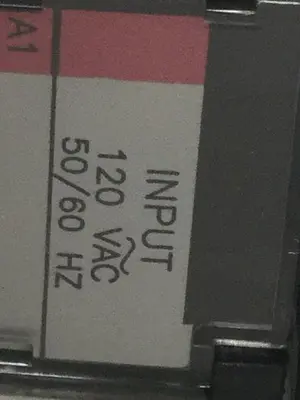 USED FANUC IC693MDL240E