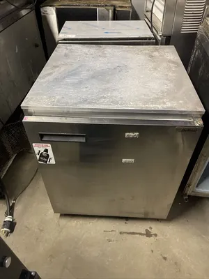 174-0040 Delfield 27” Undercounter Self Contained Cooler