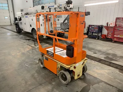 Used 2015 JLG 1230ES VERTICAL MAST LIFT Vertical Mast Lifts Alberta CA | Adcock Equipment #1418032