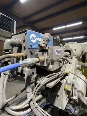 USED 2023 MILLER PERFORMARC PA2200SS-70"